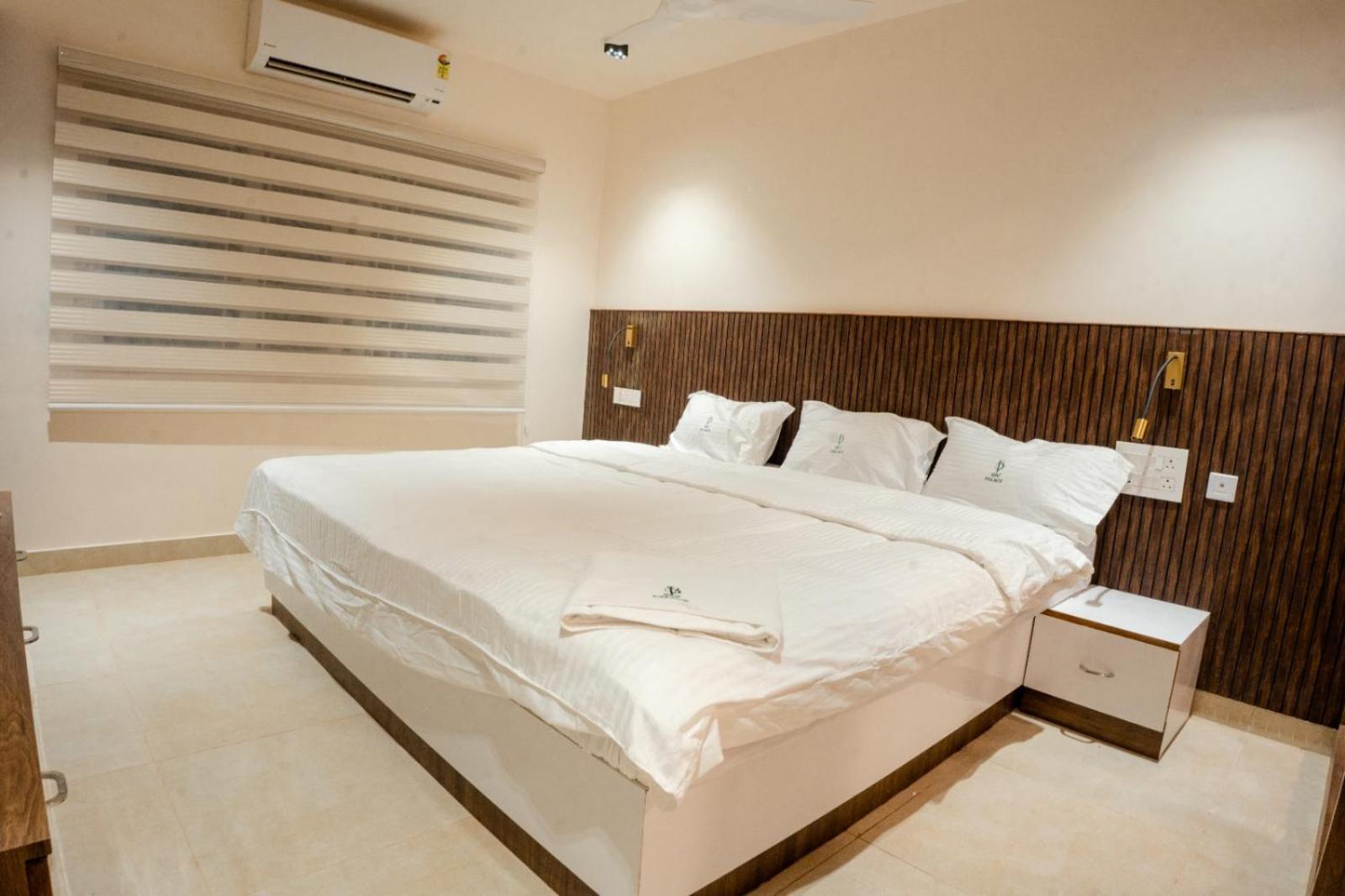 Sri Senthoor Velavan Palace Ssv Palace Tiruchchendur Luaran gambar